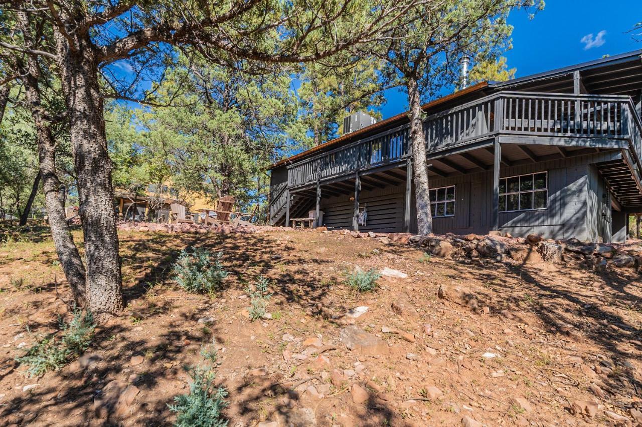 The Pine House - Cozy Mid-Century Modern, Pet-Friendly Villa Dış mekan fotoğraf
